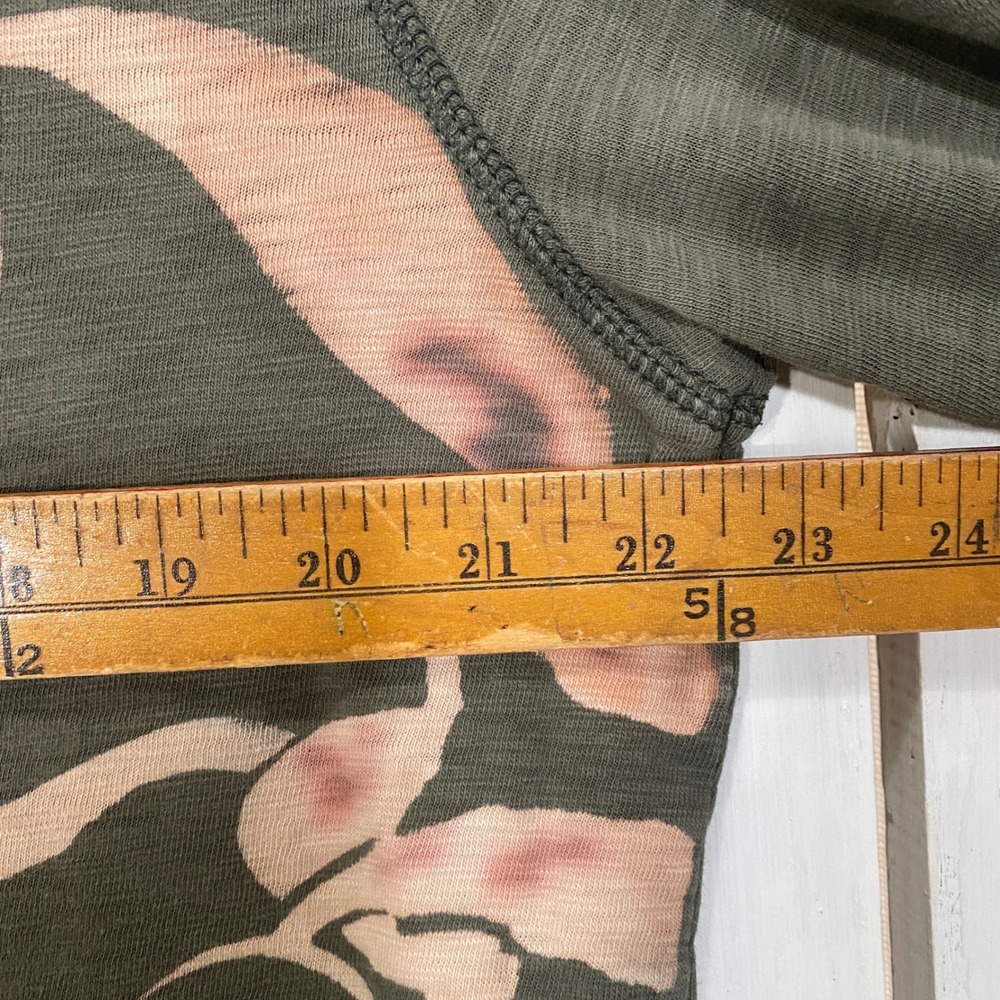 Converse One Star Mens Henley Shirt Large Olive Green Fox Graphic Long Sleeve - Picture 5 of 6